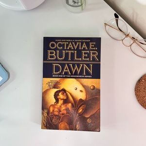 Dawn - Octavia Butler Book